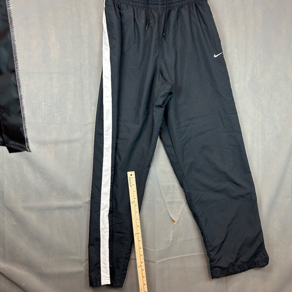 Nike Track Pants Mens XL Mesh Lined Windbreaker Wind Baggy Y2K 446414-012 Preown - Picture 3 of 9
